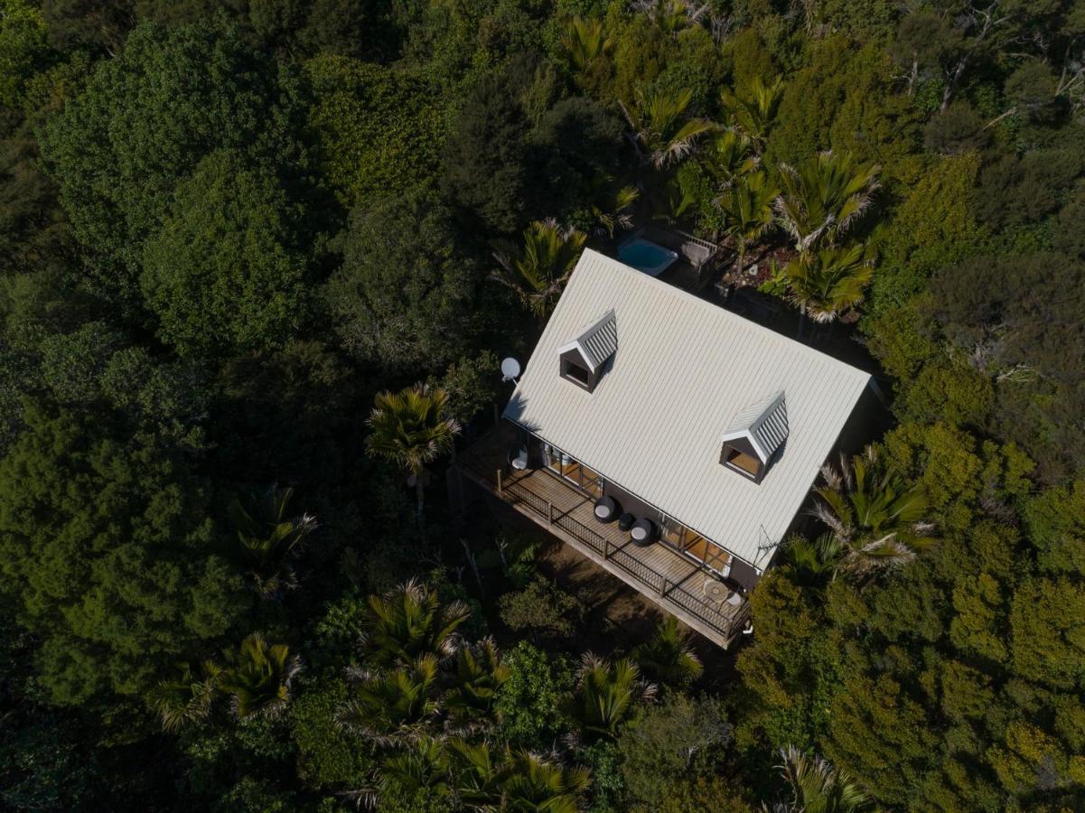 Whisper Cottage Onetangi Extérieur photo